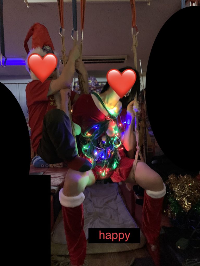 全ての変態達の憩いの秘密基地20年目の老舗新宿・ハプニングバー安心！安全！格安！団鬼六映画の緊縛師常駐！

新宿　ハプバー　ハプニングバー　ハッピー　