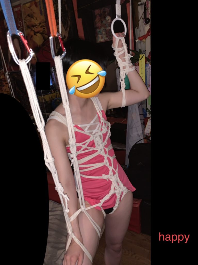 全ての変態達の憩いの秘密基地20年目の老舗新宿・ハプニングバー安心！安全！格安！団鬼六映画の緊縛師常駐！

新宿　ハプバー　ハプニングバー　ハッピー　