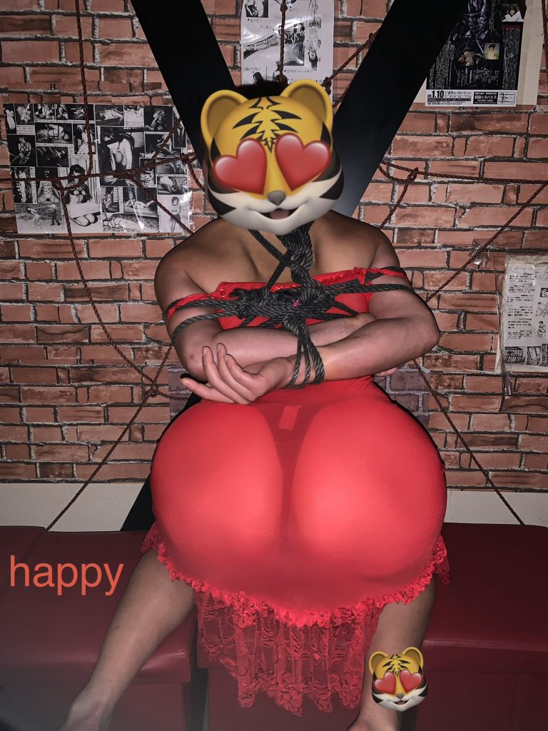 全ての変態達の憩いの秘密基地23年目の老舗新宿・ハプニングバー安心！安全！格安！団鬼六映画の緊縛師常駐！

新宿　ハプバー　ハプニングバー　ハッピー　