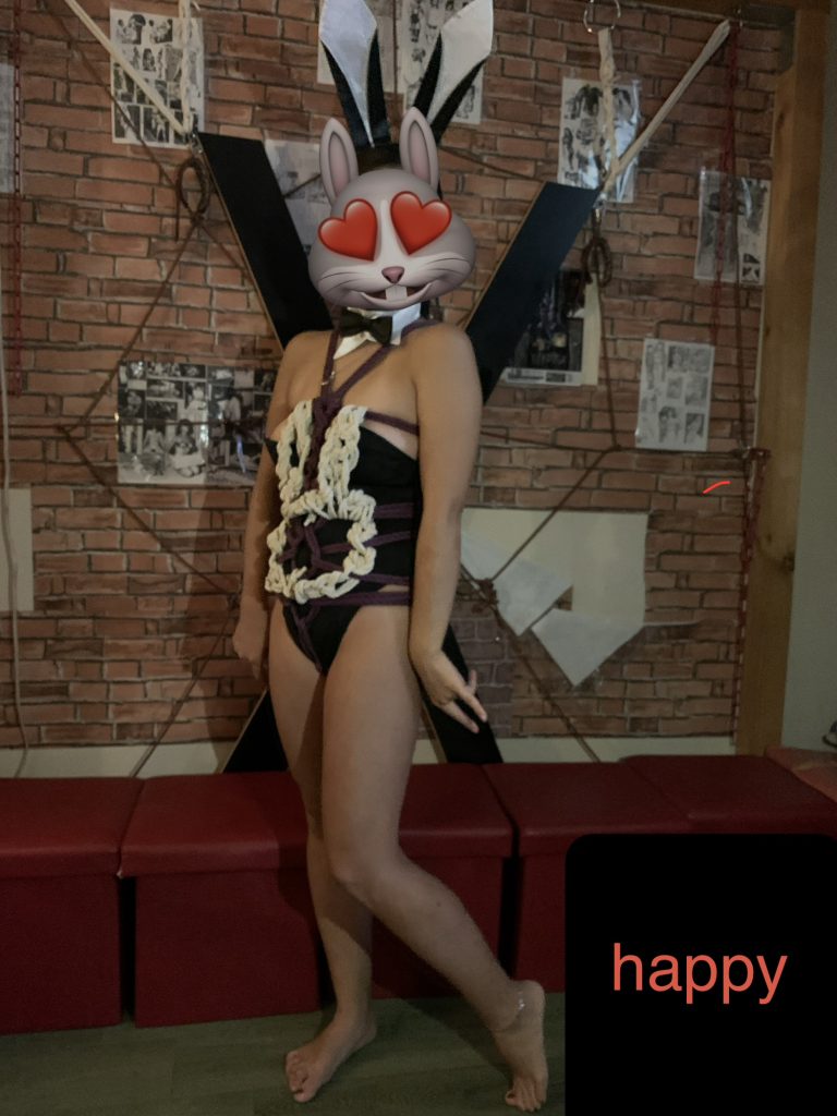 全ての変態達の憩いの秘密基地23年目の老舗新宿・ハプニングバー安心！安全！格安！団鬼六映画の緊縛師常駐！

新宿　ハプバー　ハプニングバー　ハッピー　