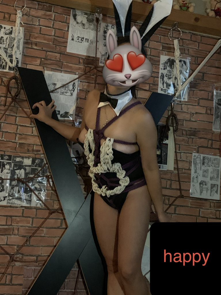 全ての変態達の憩いの秘密基地23年目の老舗新宿・ハプニングバー安心！安全！格安！団鬼六映画の緊縛師常駐！

新宿　ハプバー　ハプニングバー　ハッピー　